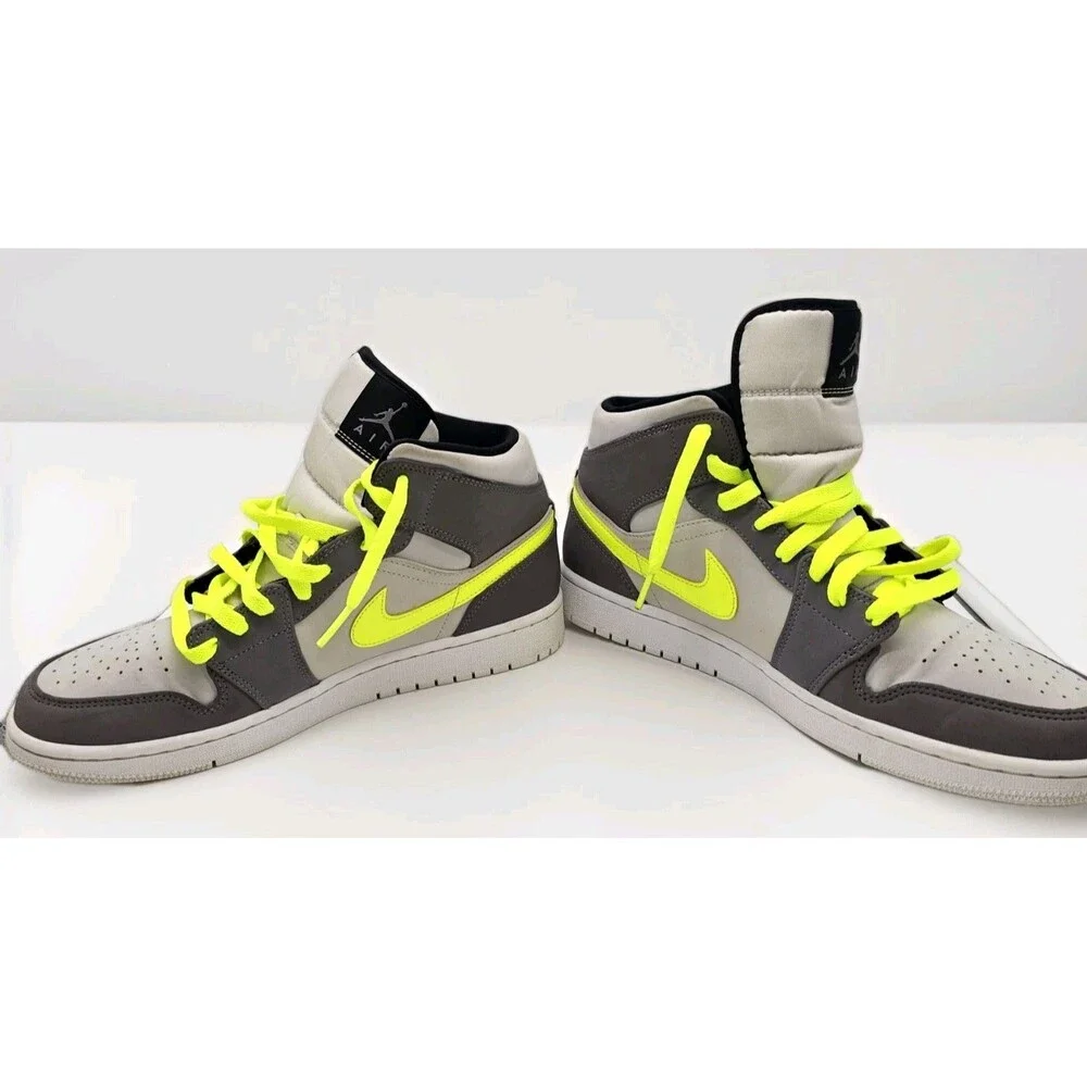Air Jordan 1 Mid “Gunsmoke Volt” Grey Neon Yellow 554724-072 Men’s US 9